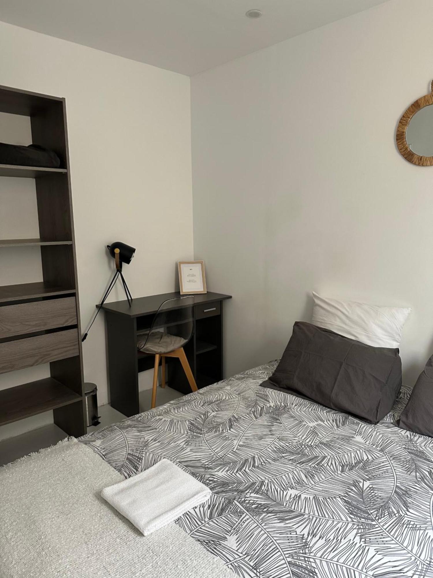 Privat Room In Private Security Residence With Free Parking, 1 Minute From Tramway, 9 Minutes From De Center, Accessible All Transports Nice Eksteriør bilde